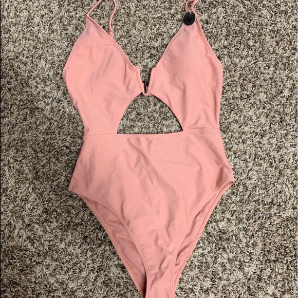 Forever 21 one piece - Picture 1 of 3